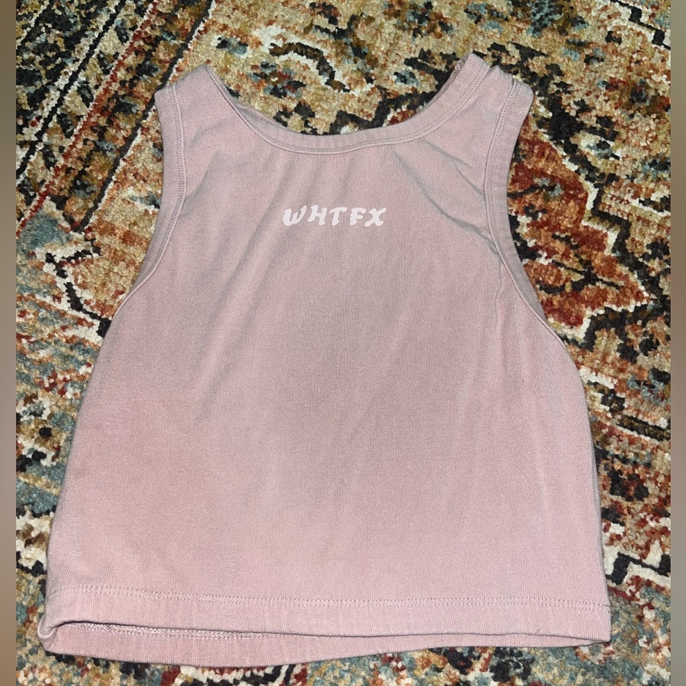 White fox athletic cropped tank!